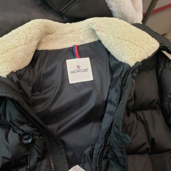 Moncler jacket - Picture 3 of 5